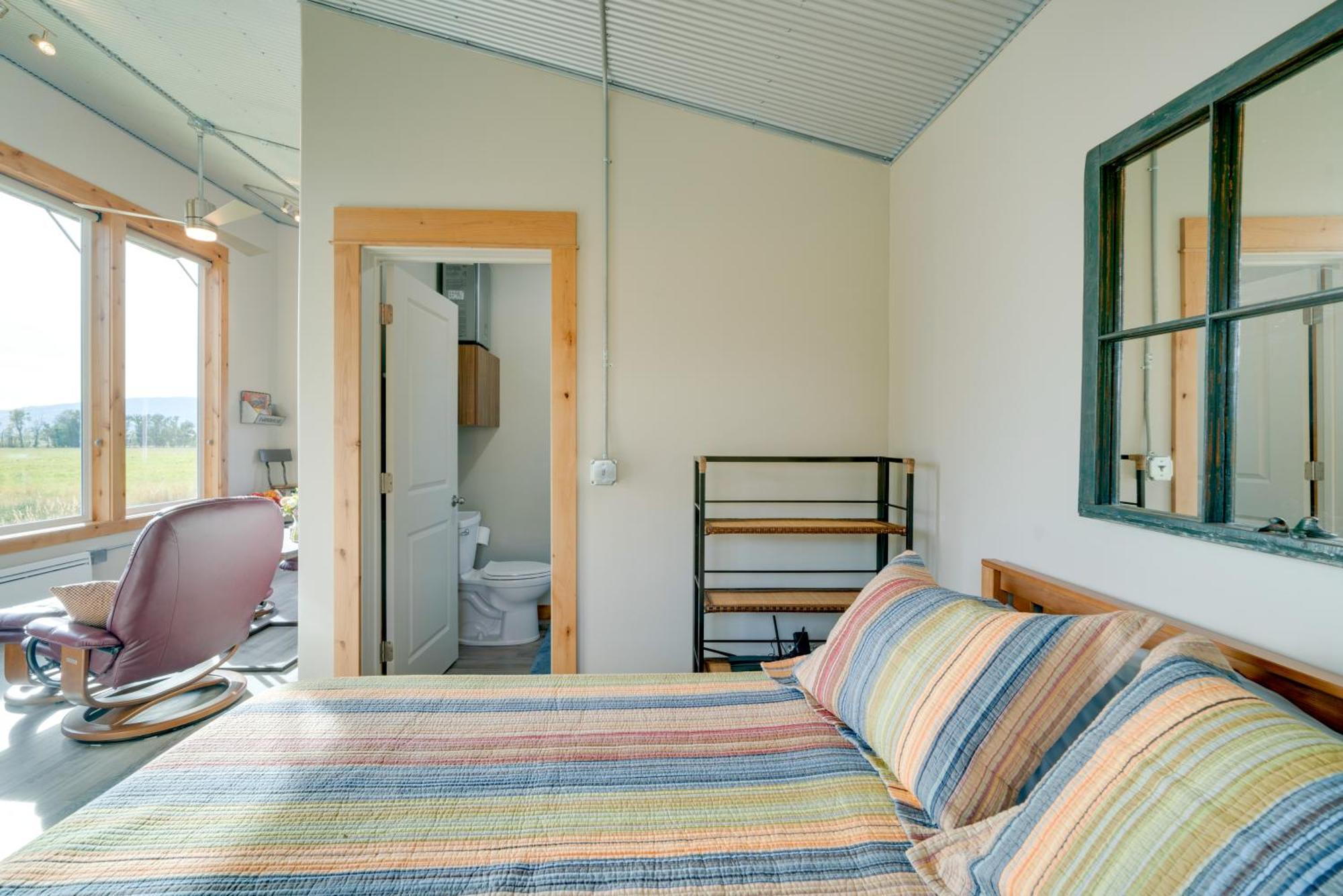 Beautiful Ranch Cottage - 45 Mi To Yellowstone Np! 利文斯顿 外观 照片